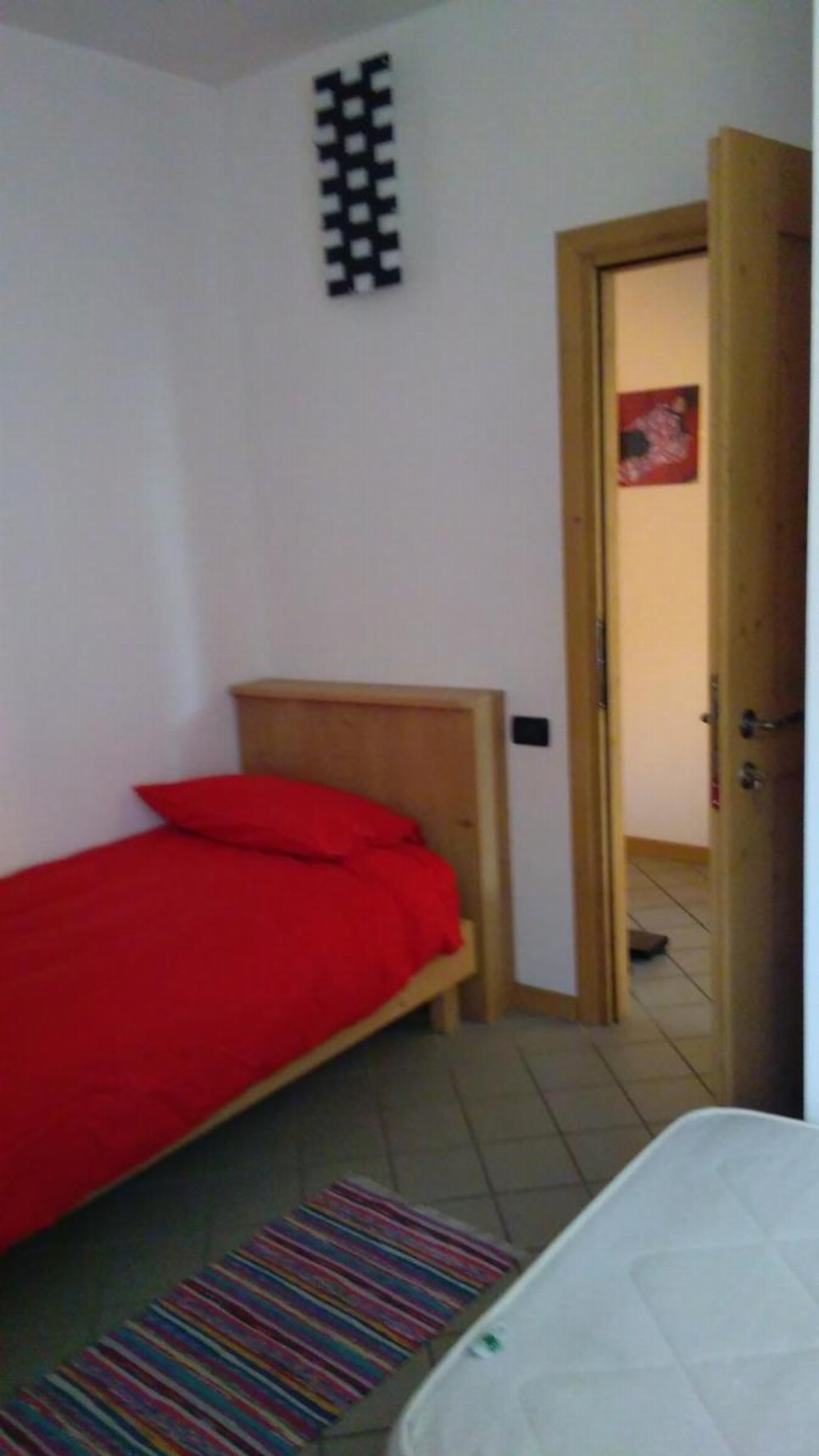 Room image 3